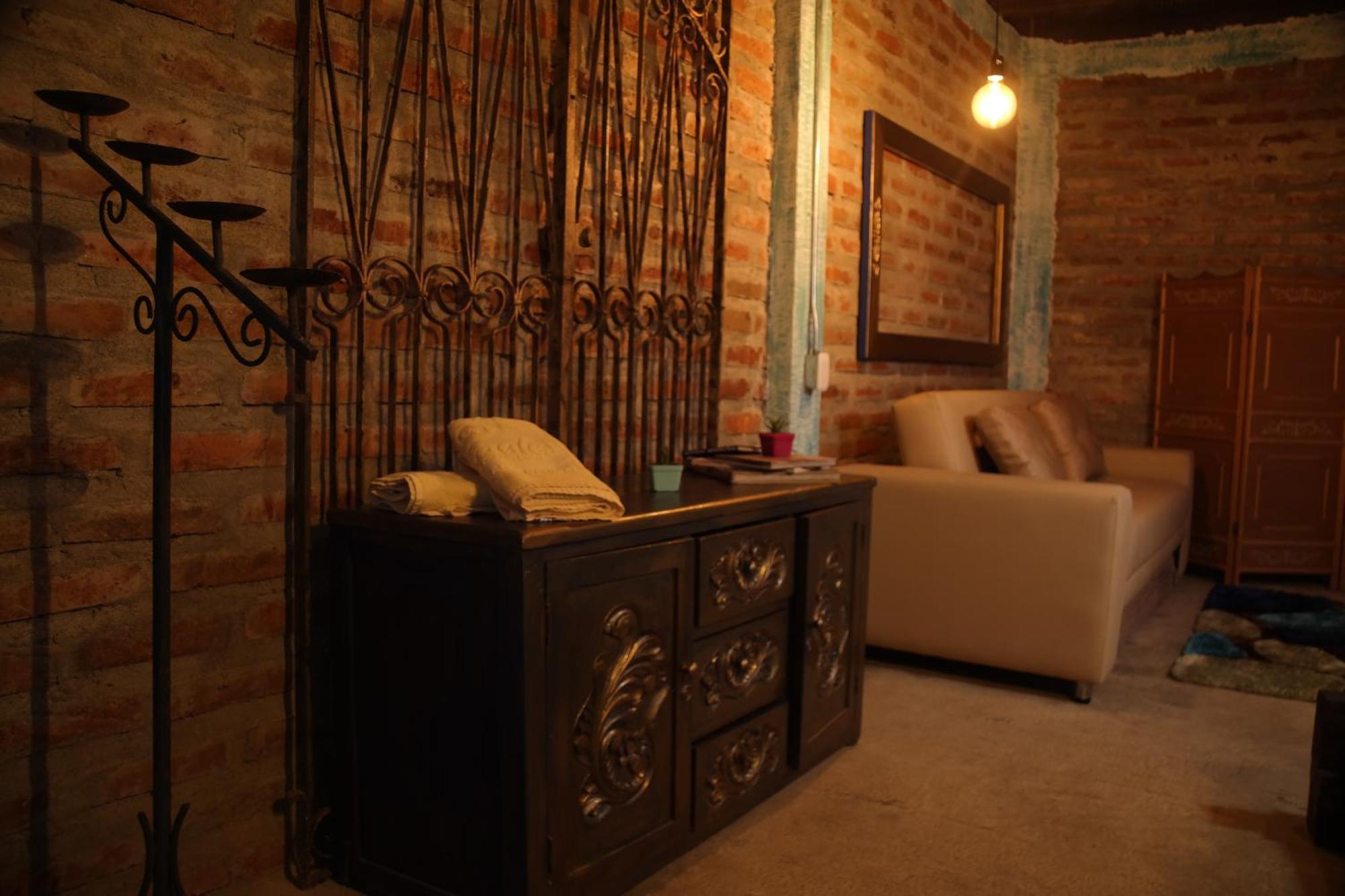 Siete Hierbas Hostal Санта-Роса-де-Кабаль Экстерьер фото