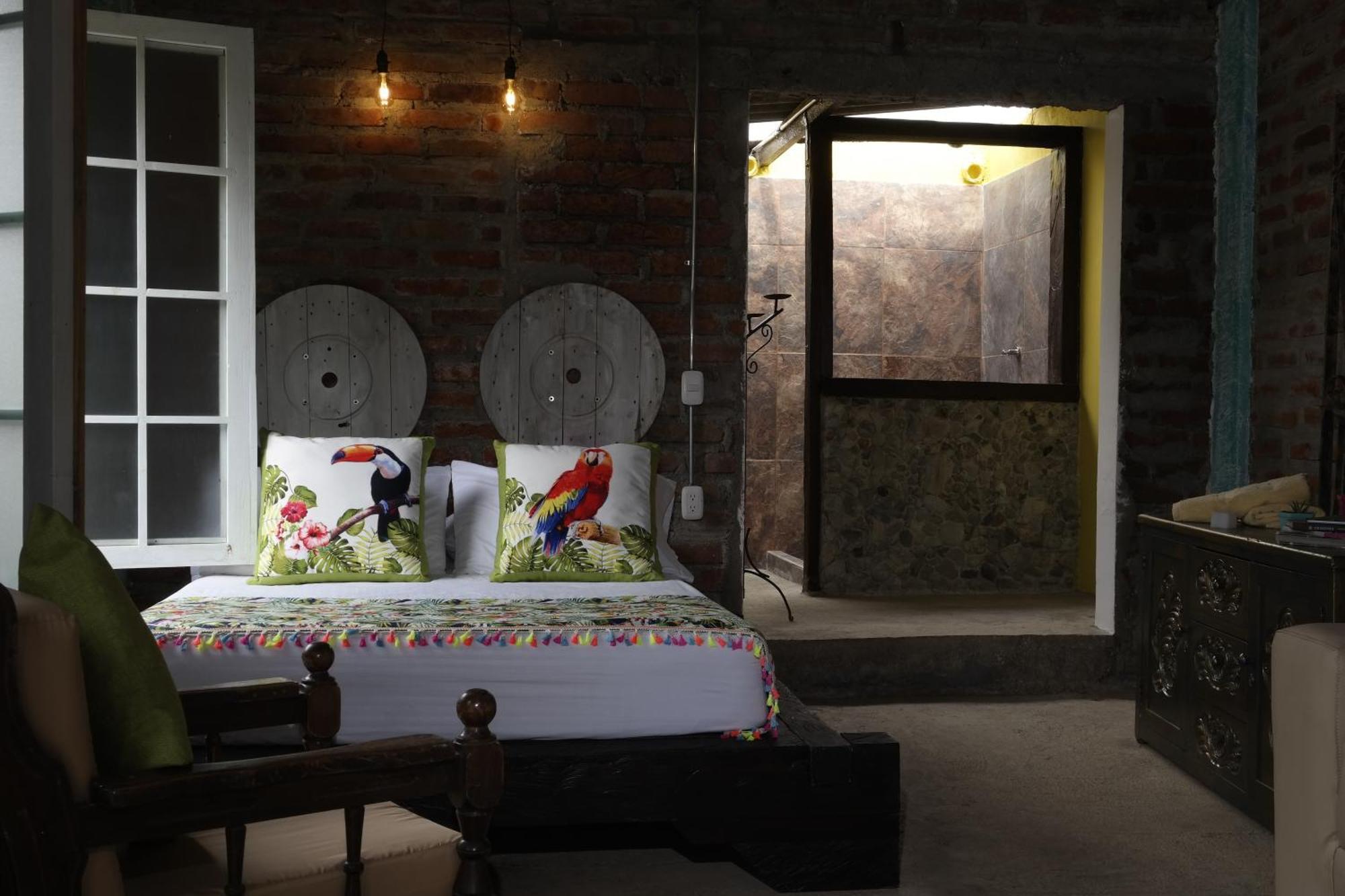 Siete Hierbas Hostal Санта-Роса-де-Кабаль Экстерьер фото